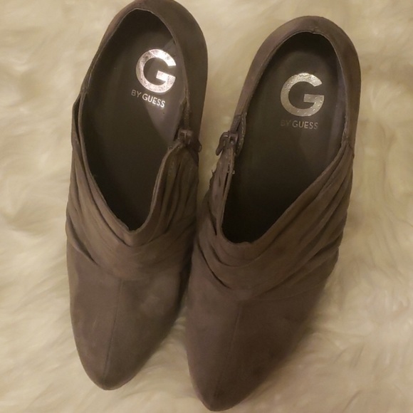 GUESS BOOTIES - Picture 4 of 9